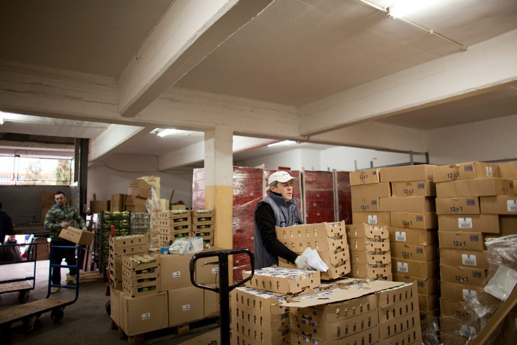 factory_man_carrying_box_food_delivery