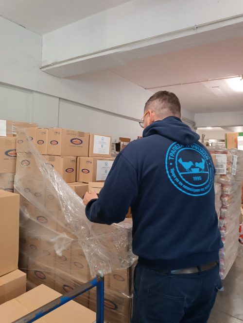 2025 04 10 Διανομή ζυμαρικά σε 228 (5)